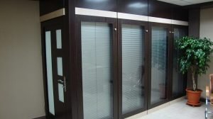 پارتیشن اداری با پرده